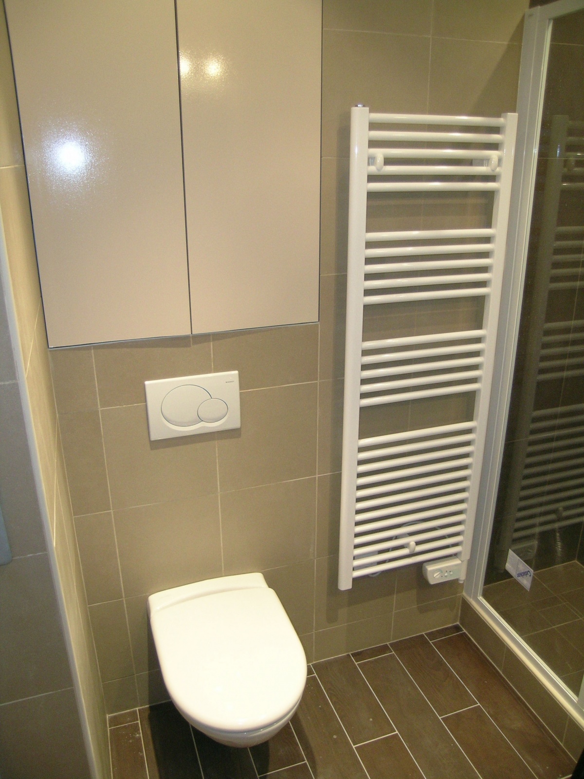 Appartement : Appartement-paris-14eme-douche-wc